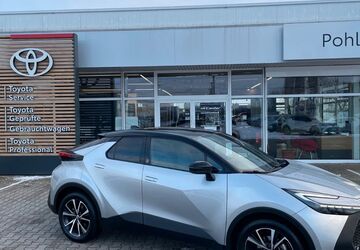 Toyota C-HR 11.900 km 31.930 &euro; Zeithain 01619