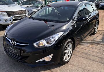 Hyundai i40 166.300 km 5.899 &euro; Ahrensbök 23623