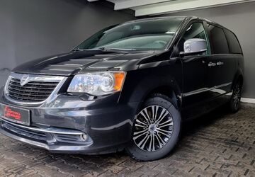 Lancia Voyager 153.000 km 14.990 &euro; Berlin 12279