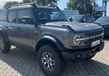 Ford Bronco 5.000 km 66.890 &euro; Glauchau 08371