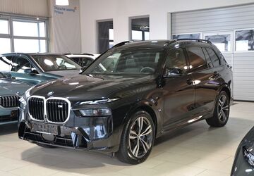 BMW X7 M60 24.748 km 89.990 &euro; Lemgo 32657