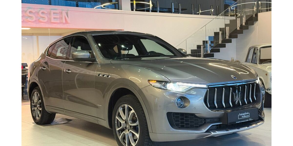 Maserati Levante 200.000 km 23.999 &euro; Zierenberg-Oelshausen 34289