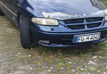 Chrysler Grand Voyager 269.000 km 399 &euro; Veitsbronn 90587