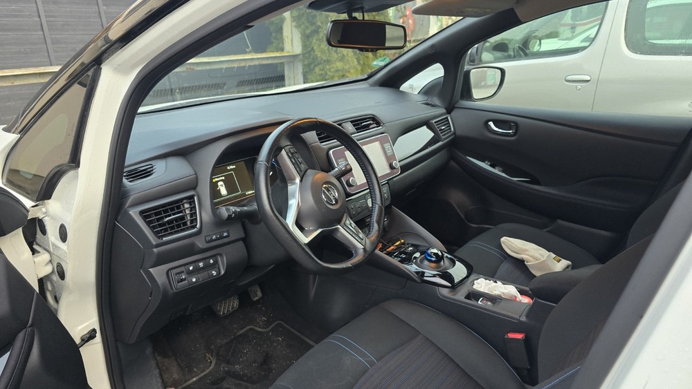 Nissan Leaf 41.946 km 14.499 &euro; Deggenhausertal 88693