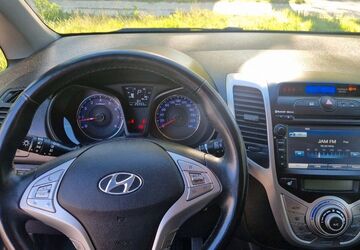 Hyundai ix20 27.000 km 14.750 &euro; Berlin 12105
