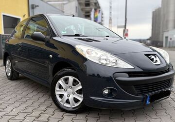 Peugeot 206 123.000 km 2.890 &euro; Gummersbach 51643