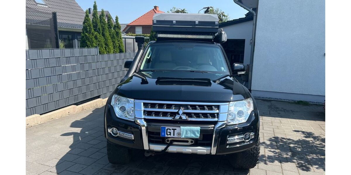 Mitsubishi Pajero 156.000 km 47.000 &euro; Borgholzhausen 33829