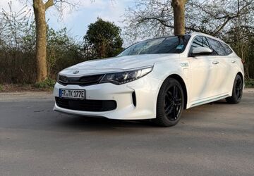 Kia Optima 94.355 km 17.240 &euro; Kenzingen 79341