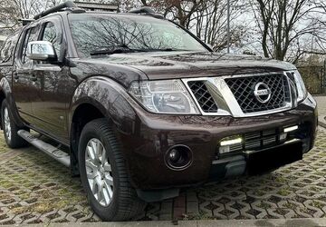 Nissan Navara 192.000 km 14.500 &euro; Neuötting 84524