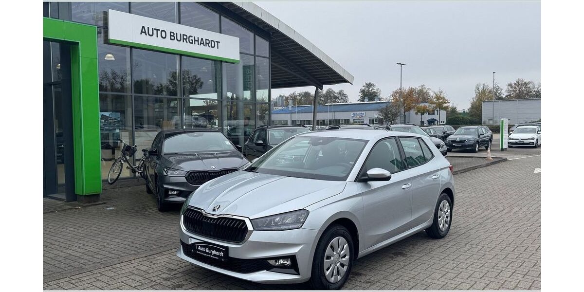 Skoda Fabia 11.505 km 17.990 &euro; Bremen 28357
