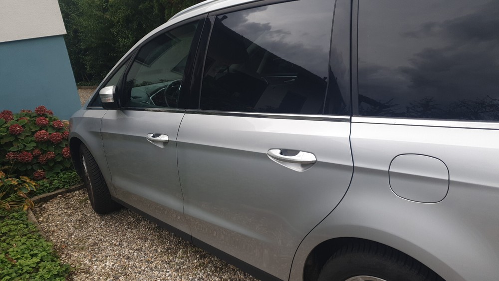 Ford Galaxy 93.000 km 22.500 &euro; Lauf 77886