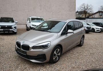 BMW 216 134.387 km 14.550 &euro; Solingen 42653
