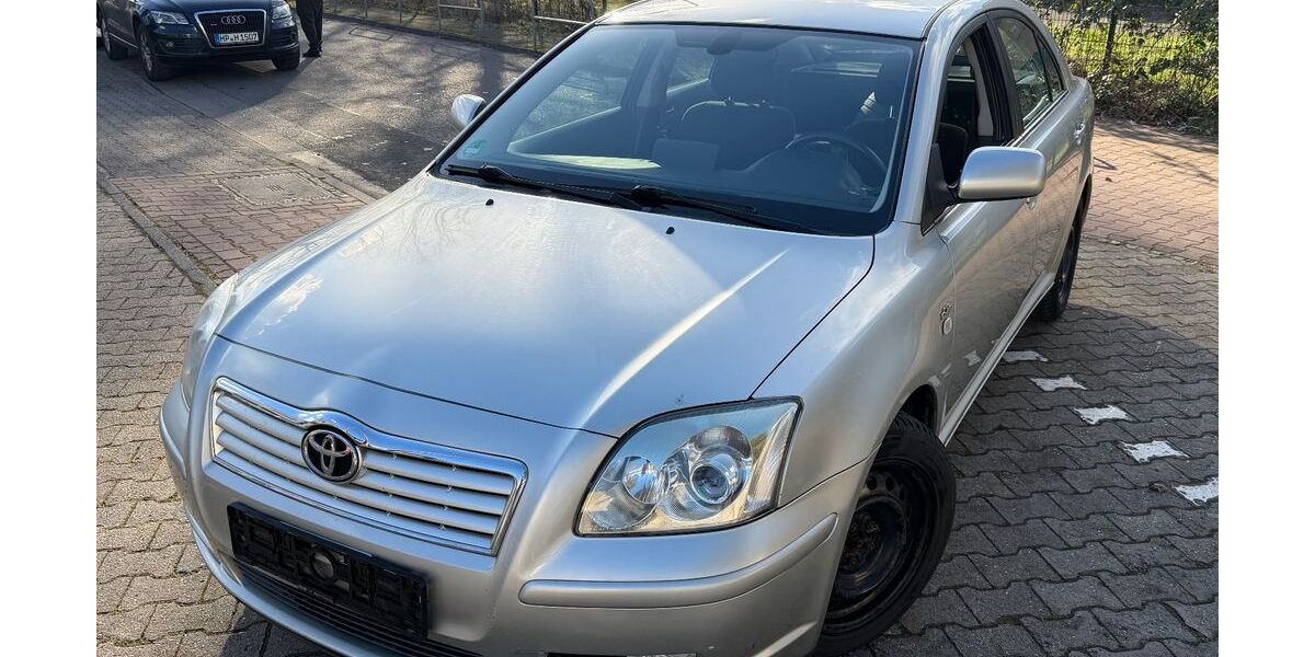 Toyota Avensis 235.200 km 3.499 &euro; Frankfurt am Main 65933