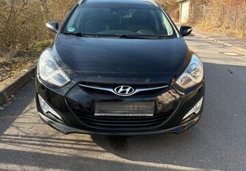Hyundai i40 162.000 km 6.950 &euro; Höchberg 97204