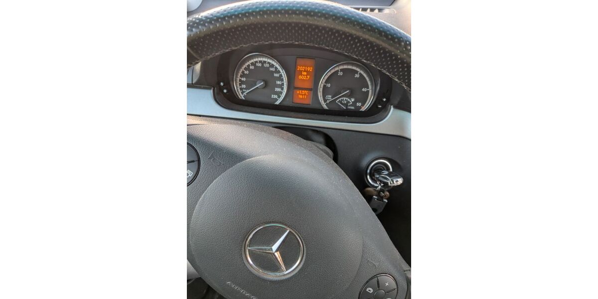 Mercedes-Benz Viano 202.000 km 19.500 &euro; Karsbach 97783