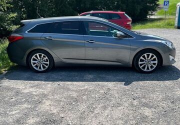 Hyundai i40 215.000 km 3.000 &euro; Altena 58763