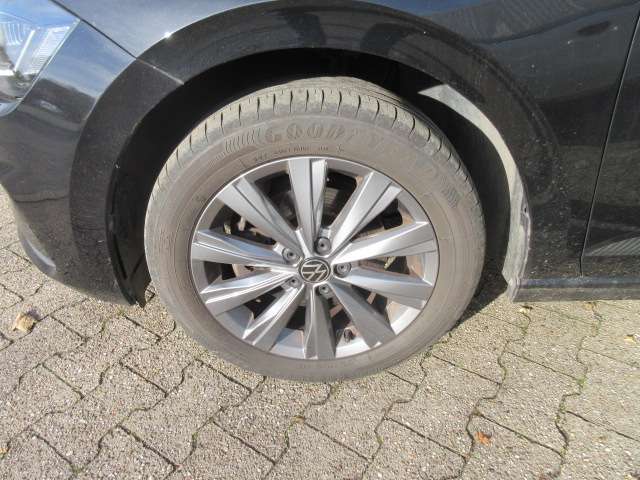 VW Polo beats 1.0 TSI NAVI KAMERA ALU LED ACC APS SIT 60.960 km 16.788 &euro; Bergkamen 59192