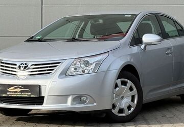 Toyota Avensis 62.000 km 8.990 &euro; Bremen 28199