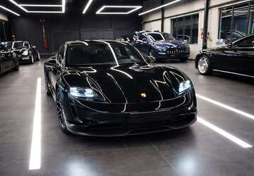 Porsche Taycan 2.500 km 77.231 &euro; Kelsterbach 65451