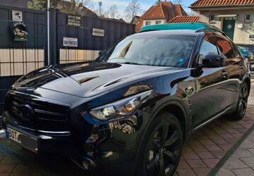 INFINITI QX70 218.000 km 14.600 &euro; Bottrop 46238