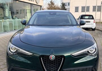 Alfa Romeo Stelvio 123.500 km 17.950 &euro; Pleidelsheim 74385