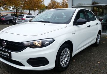 Fiat Tipo 41.297 km 10.990 &euro; Dessau-Roßlau 06847