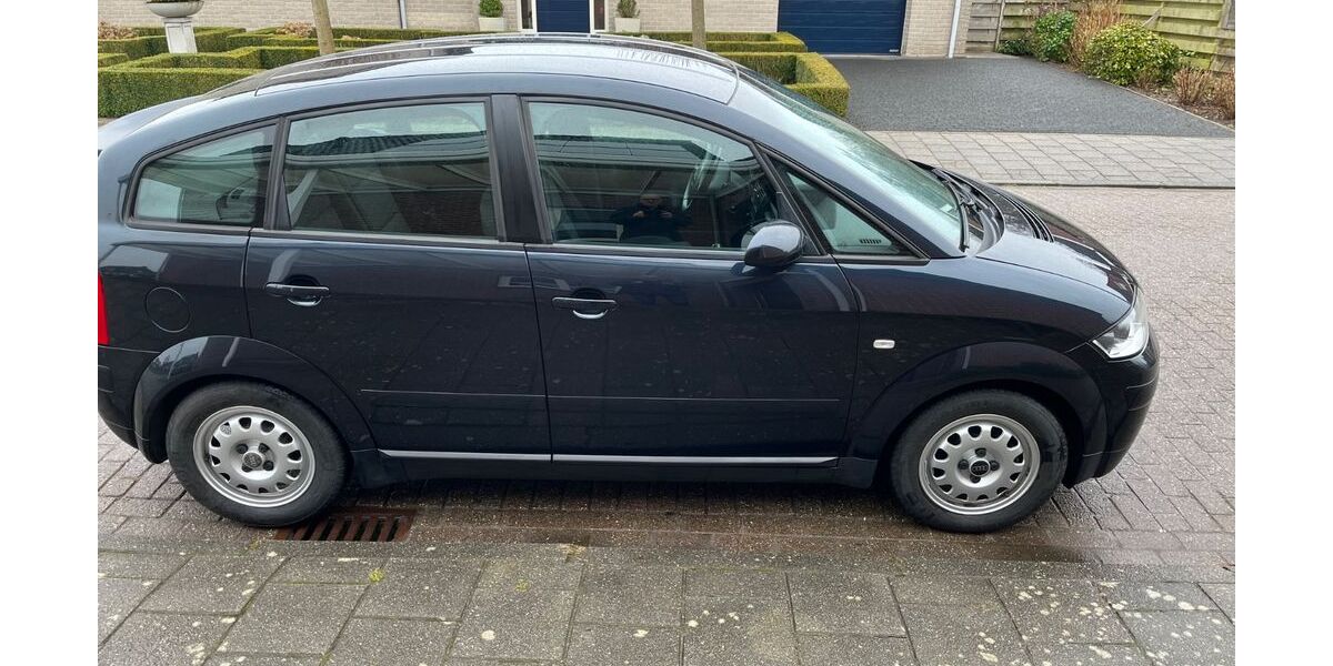 Audi A2 355.000 km 3.950 &euro; Vogelwaarde 