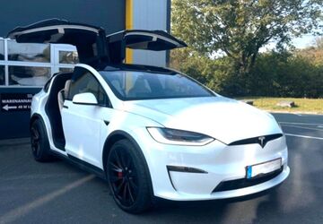 Tesla Model X 42.000 km 84.100 &euro; Schwarzenbach a.Wald 95131