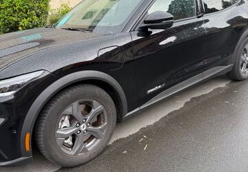 Ford Mustang Mach-E 229.400 km 19.999 &euro; Wolfsburg 38444