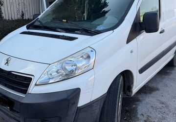 Peugeot Expert 180.000 km 1.999 &euro; München 81829