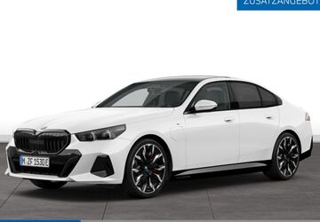 BMW 550 32.240 km 74.880 &euro; Berlin 14057