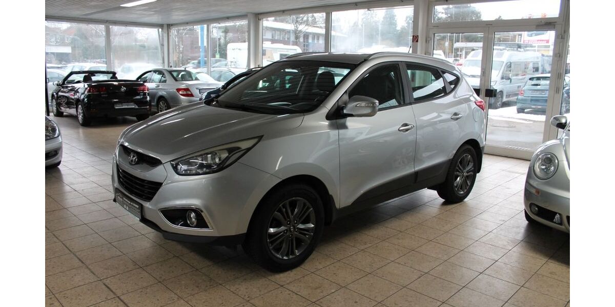 Hyundai ix35 46.657 km 14.490 &euro; Bad Oldesloe 23843