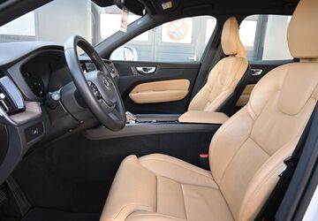 Volvo XC60 76.800 km 36.400 &euro; Jüterbog 14913