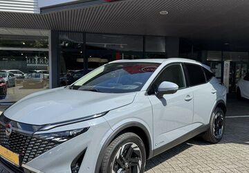 Nissan Qashqai 6.800 km 34.590 &euro; Aurich 26603