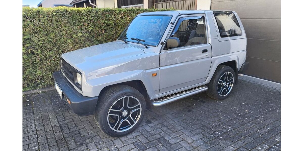 Daihatsu Feroza/Sportrak 115.000 km 11.990 &euro; Saal 93342