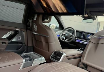 BMW i7 9.713 km 91.488 &euro; Rohr i. NB (bei Regensburg) 93352
