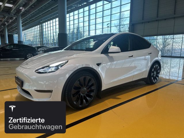 Tesla Model Y 34.799 km 37.700 &euro; Hanau 63457