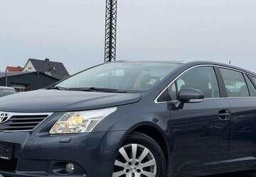 Toyota Avensis 150.278 km 9.999 &euro; Breitenbach 37327