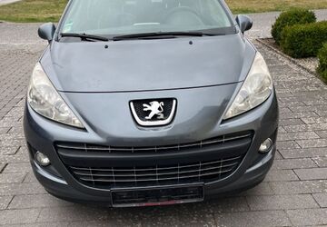 Peugeot 207 125.395 km 1.450 &euro; brilon 59929