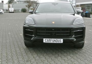 Porsche Cayenne 6.500 km 118.333 &euro; Köln Lövenich 50859