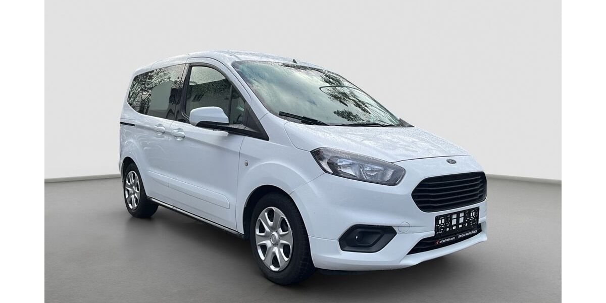 Ford Tourneo Courier 103.700 km 11.999 &euro; Münster/Hessen 64839