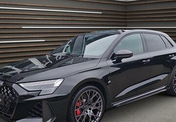 Audi RS3 2.000 km 72.480 &euro; Schwäbisch Gmünd 73527
