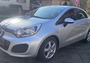 Kia Rio 69.000 km 7.499 &euro; Calw 75365