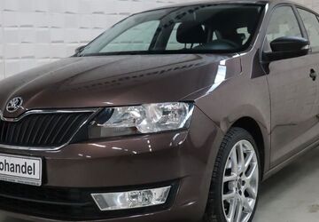 Skoda Rapid 67.597 km 8.890 &euro; Freising bei München 85354