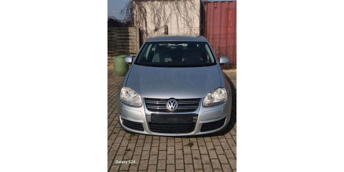 VW Jetta 94.000 km 4.100 &euro; Lohne 49393