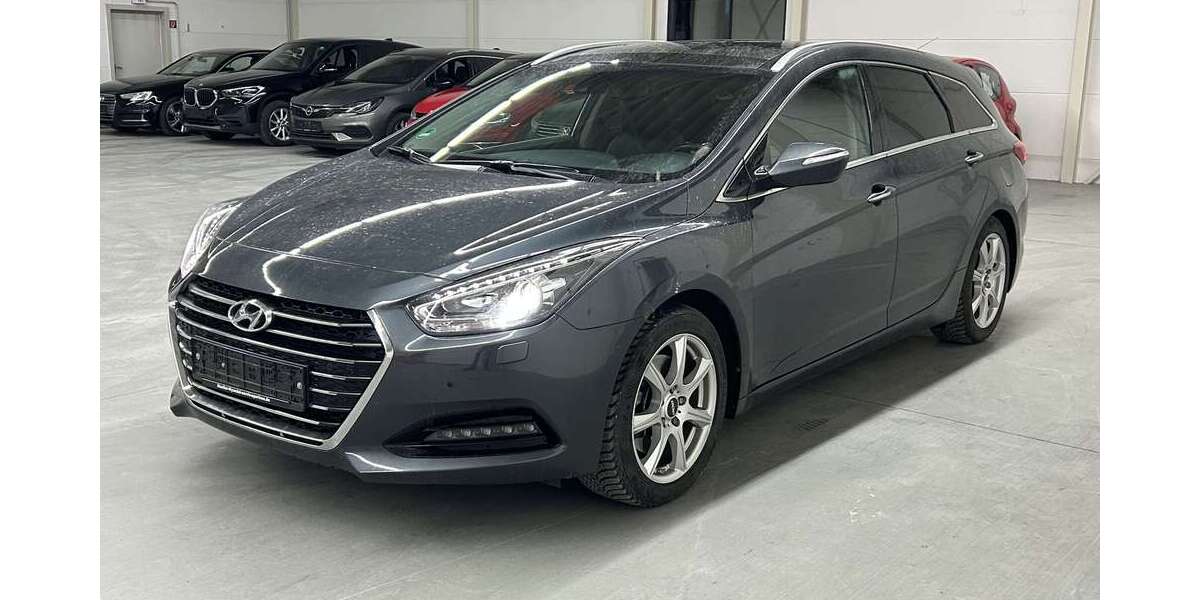 Hyundai i40 68.000 km 16.490 &euro; Königswinter 53639