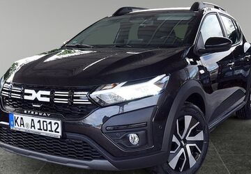 Dacia Sandero 1.500 km 21.370 &euro; Ettlingen 76275