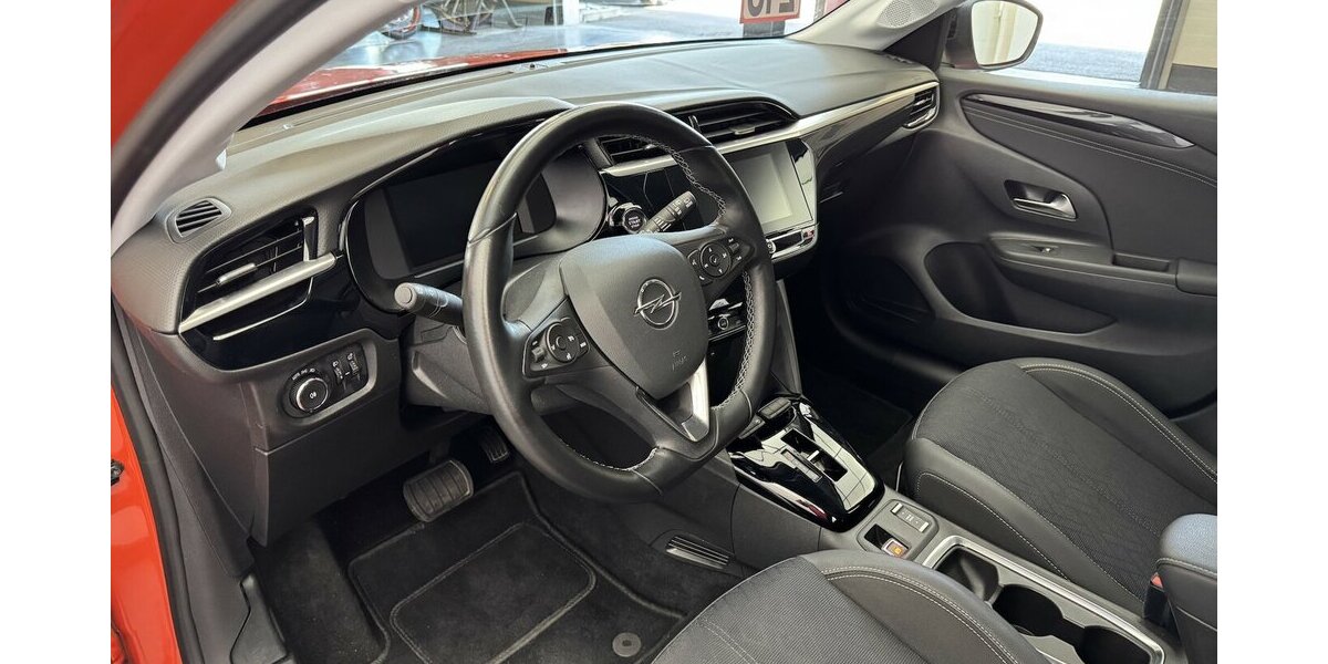 Opel Corsa e 50 kWh Elegance Sitzheizung Carplay LED 30.800 km 16.230 &euro; Lich 35423