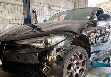 Alfa Romeo Giulia 117.000 km 12.990 &euro; Köln 51067