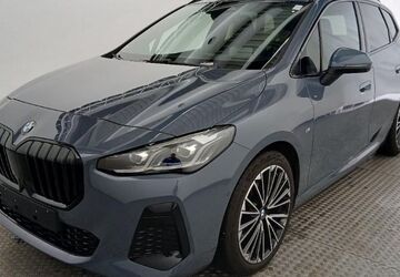 BMW 218 Active Tourer 14.600 km 30.999 &euro; Meerbusch 40668